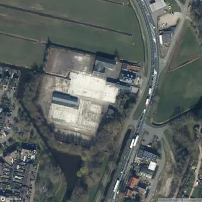 Verlaten Bedrijfterrein