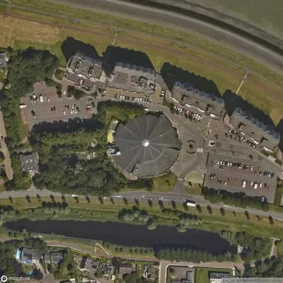 Verlaten Zwembad