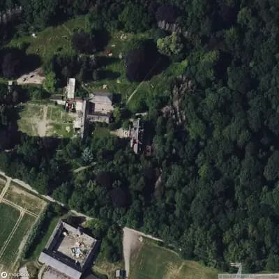 Verlaten Chateau