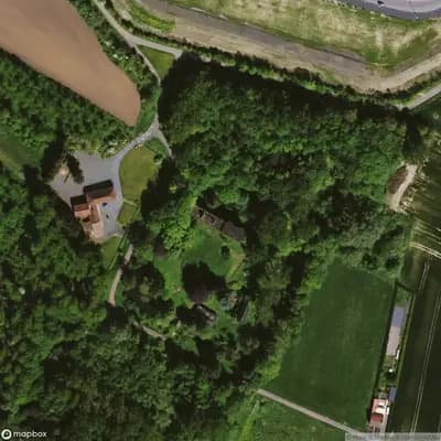 Verlaten Chateau