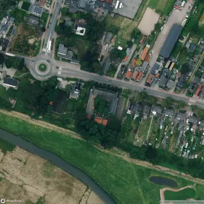 Verlaten Dorpshuis	