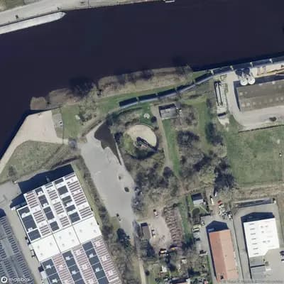 Verlaten Waterzuiveringsinstallatie