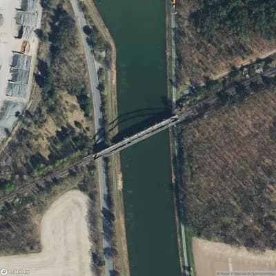 Verlaten Spoorbrug