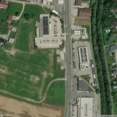 Verlaten Tankstation