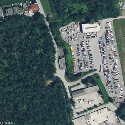 Verlaten Tankstation