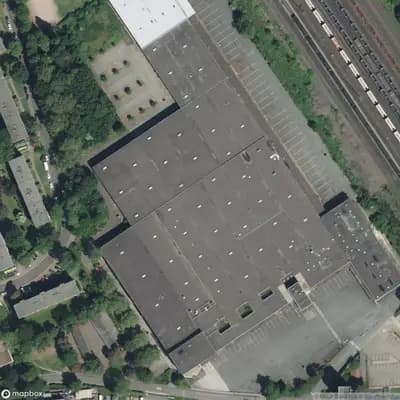 Verlaten Bedrijfspand
